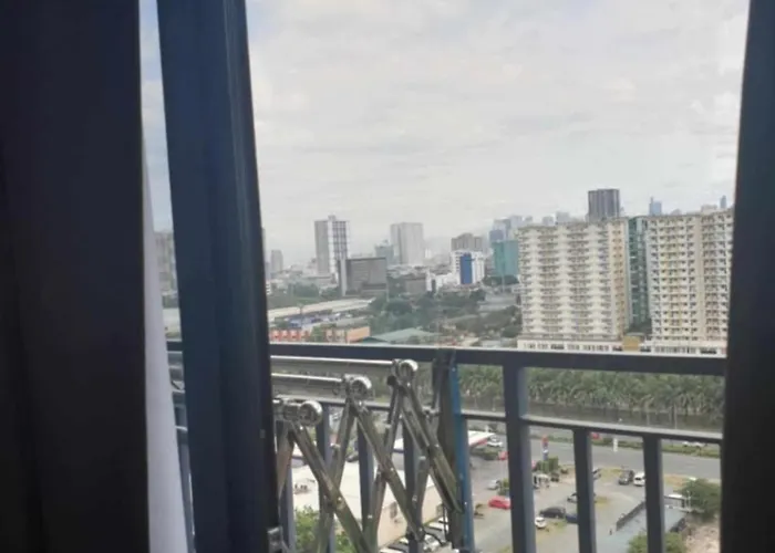 Shore 2 Tower 2 * Manila
